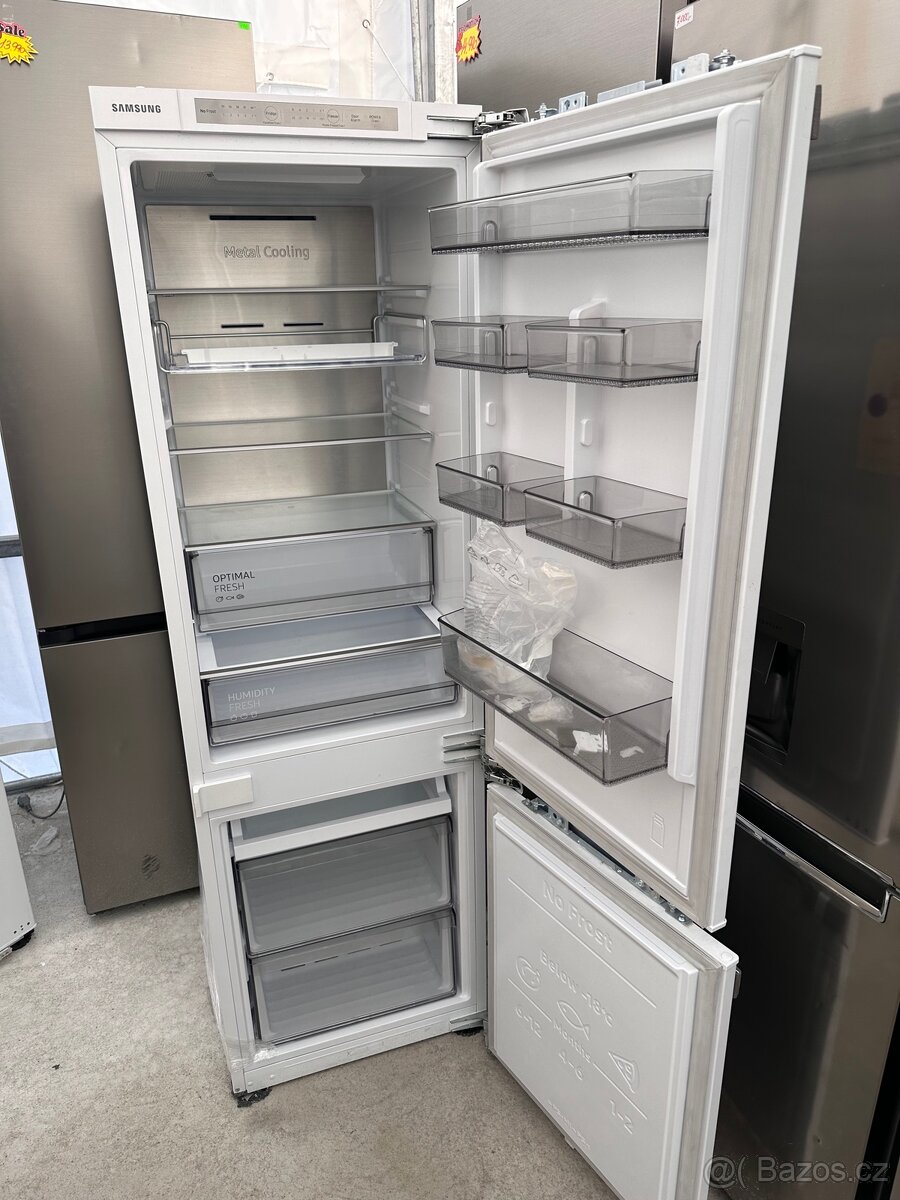 Vestavěné lednice Samsung /sleva -10.000/nove - 3