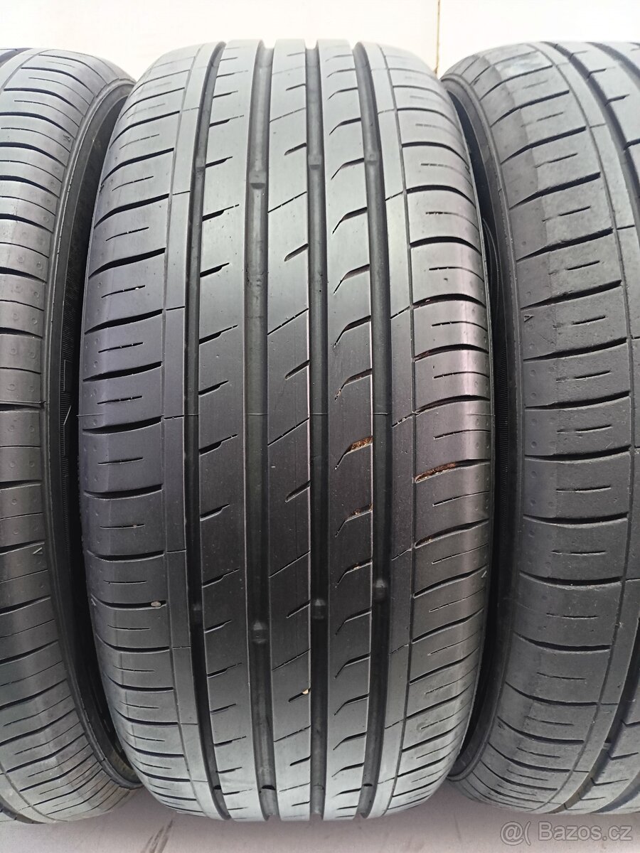 Letní pneu 215/55/17 Nexen - 3