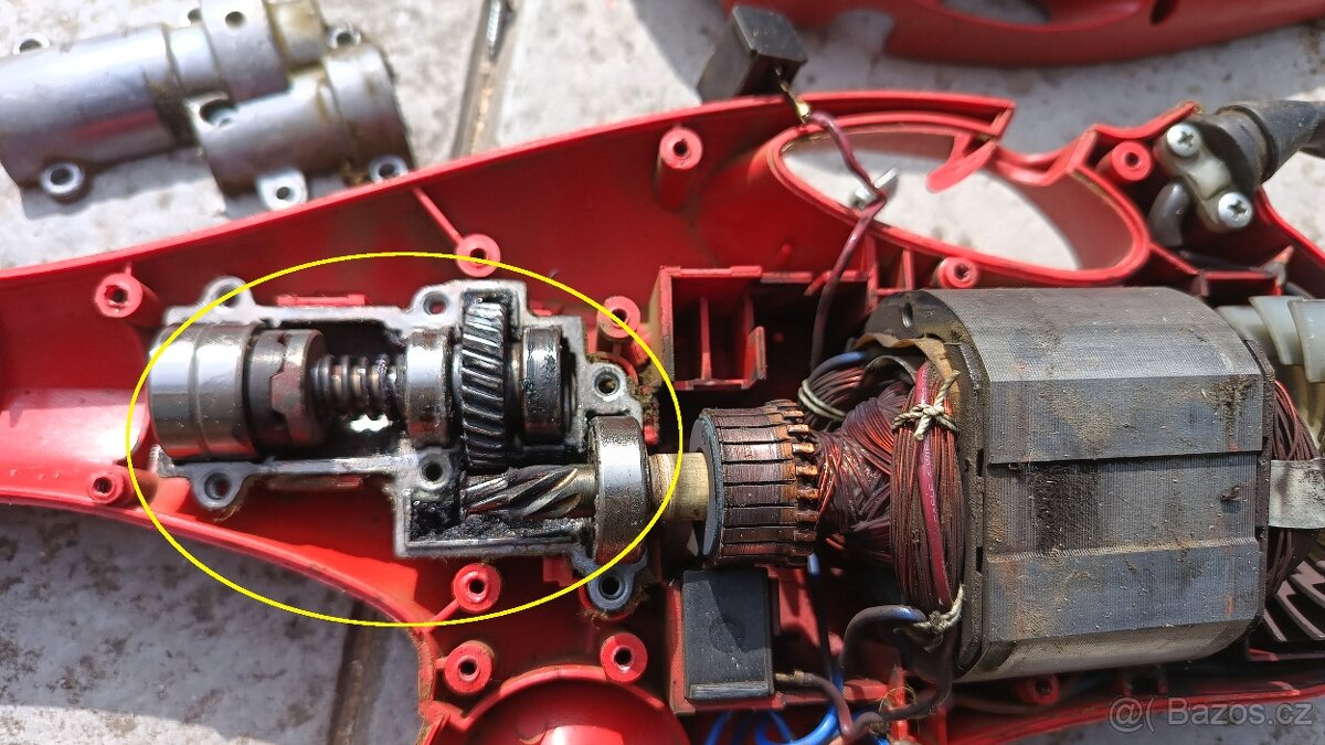 Křovinořez Hecht 1238 - 3