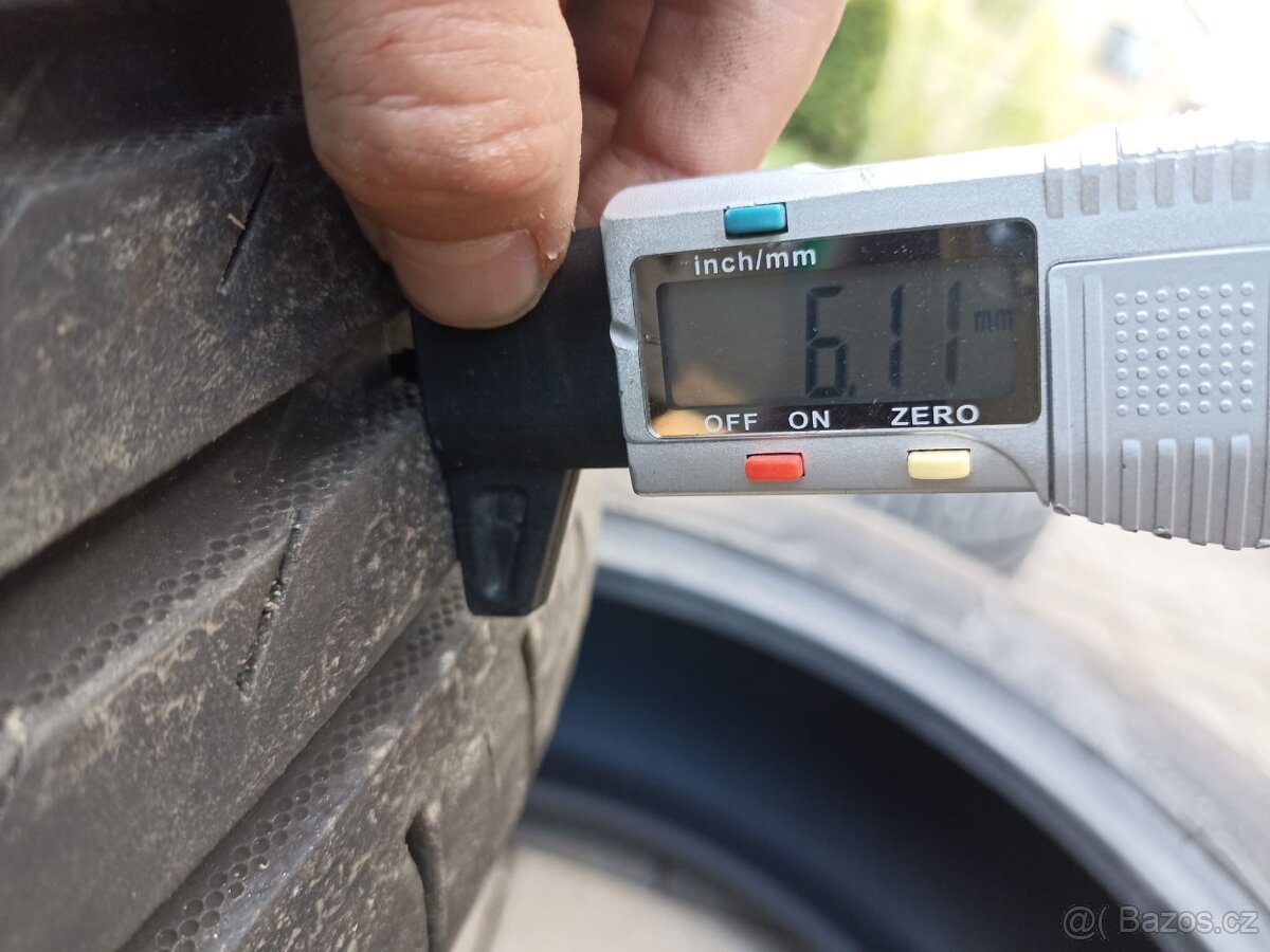 letní 235/55 R18 - 3