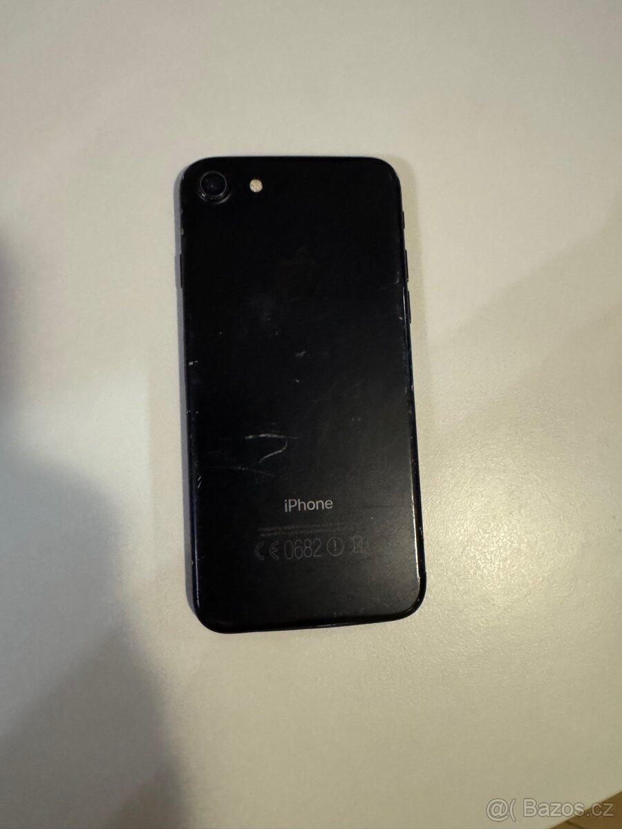iPhone 7 128 GB - 3
