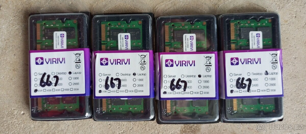 RAM paměti notebooku DRR2 A DDR3 - 3