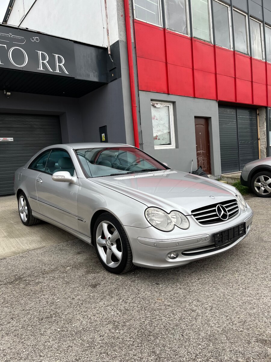 Mercedes-Benz CLK AvantGarde 270 CDI 125kW = Top Stav = - 3