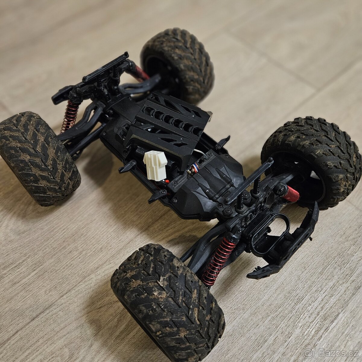 RC auto X9115 Challenger monster - 3