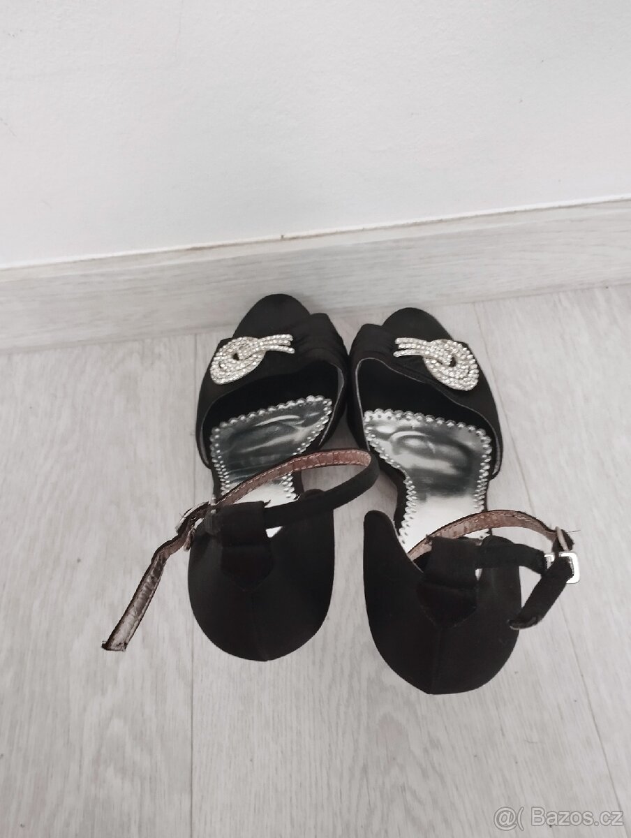 Lodičky na podpatku s kamínky - 3