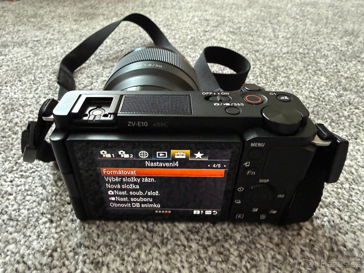 Sony ZV-E10 - 3