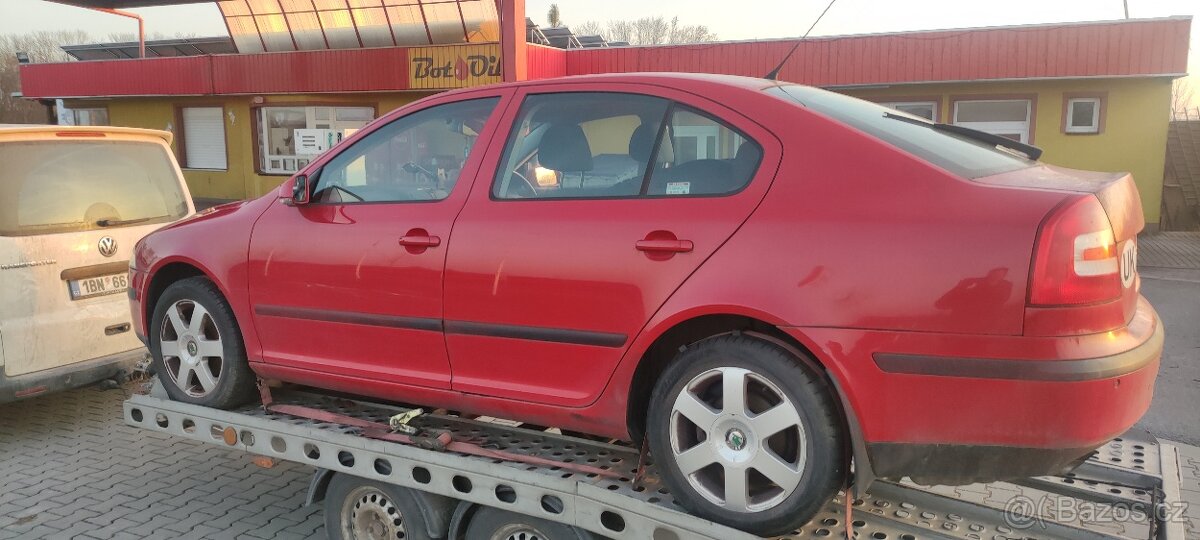 Škoda Octavia 2 2.0fsi anglicky vůz - 3