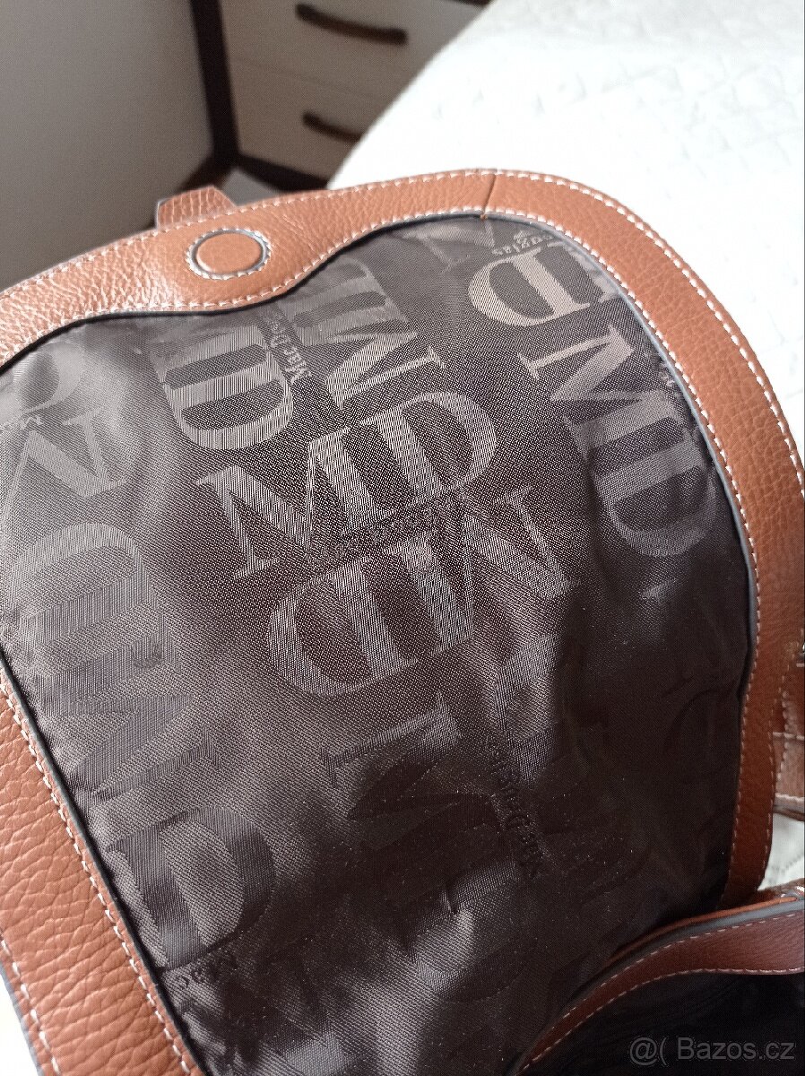 Nová kabelka zn.Mac Douglas v ceně 7tis.Kč - 3