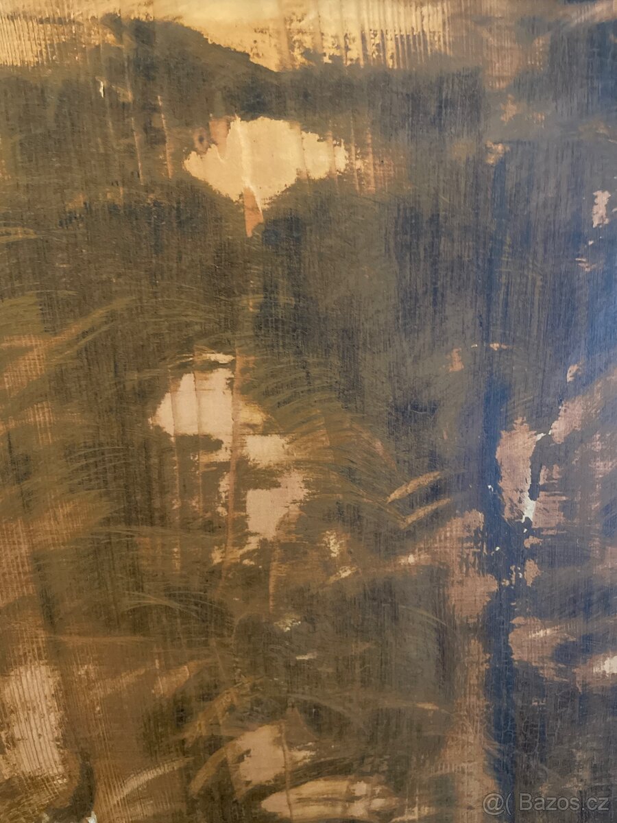 Menší starožitná skříň - 3