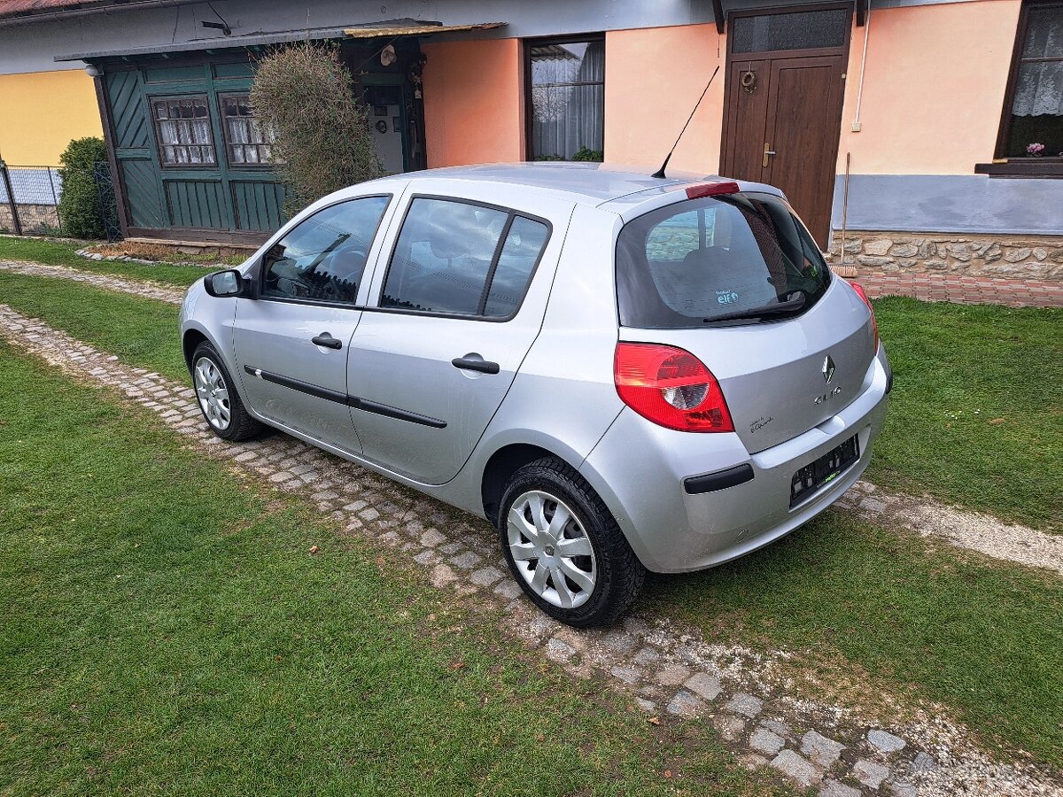 Renault Clio 1.2 55kw klima - 3