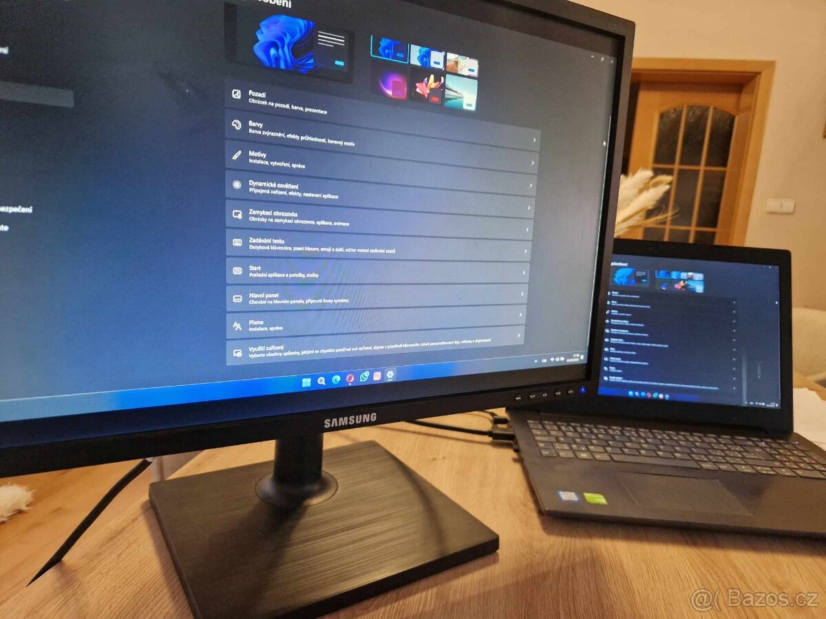 Monitor Samsung S22E450 - 3