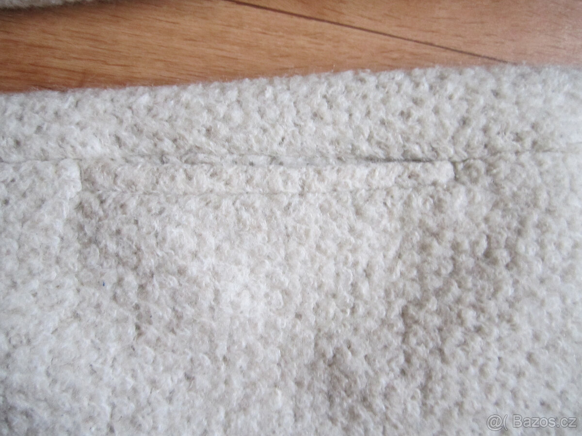 Kabát zn. HM, vel. M/38, kvalitní, 50% vlny - 3