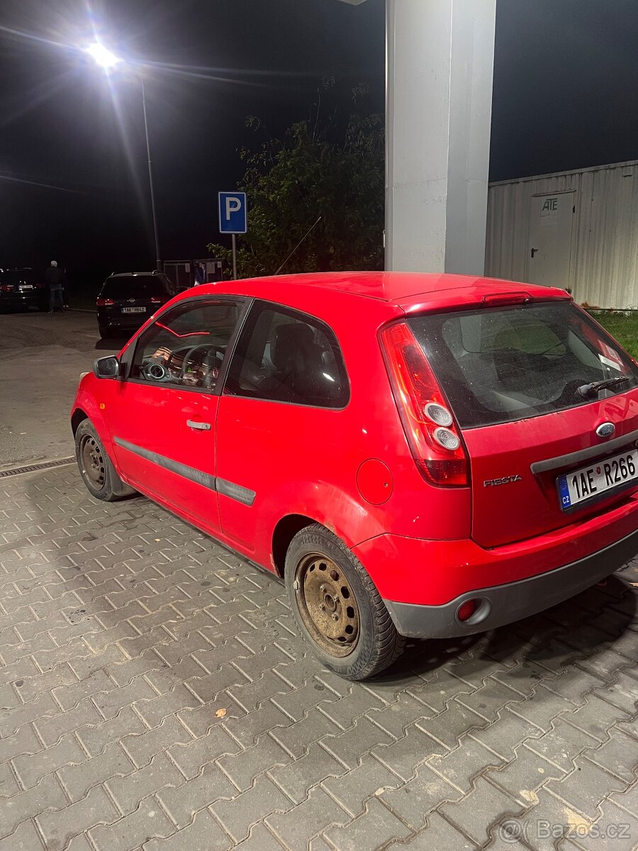 Ford fiesta 1.4tdci 2006 - 3