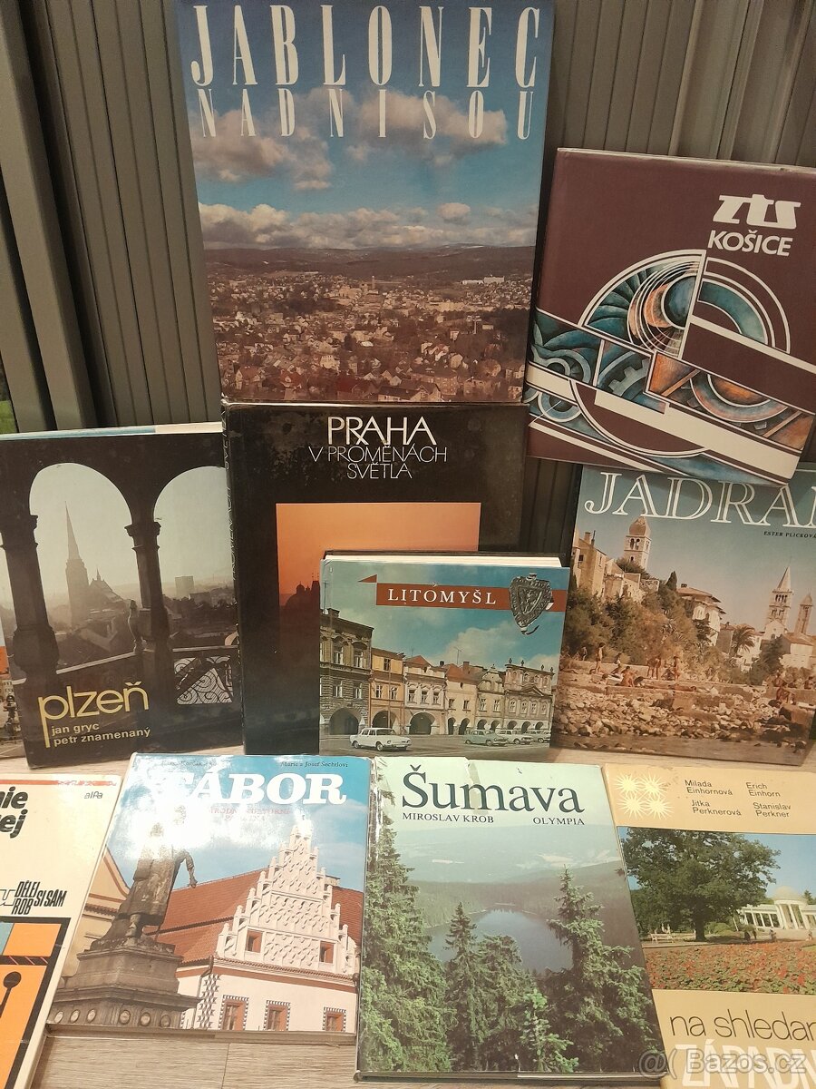 Knihy regionů,budovatelské. - 3