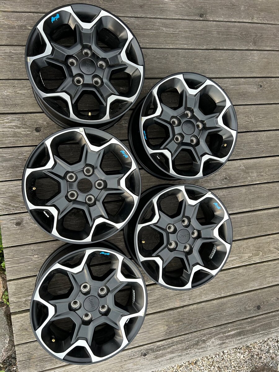 Alu disky kola Jeep Wrangler 5x127 Rubicon nové r17 - 3