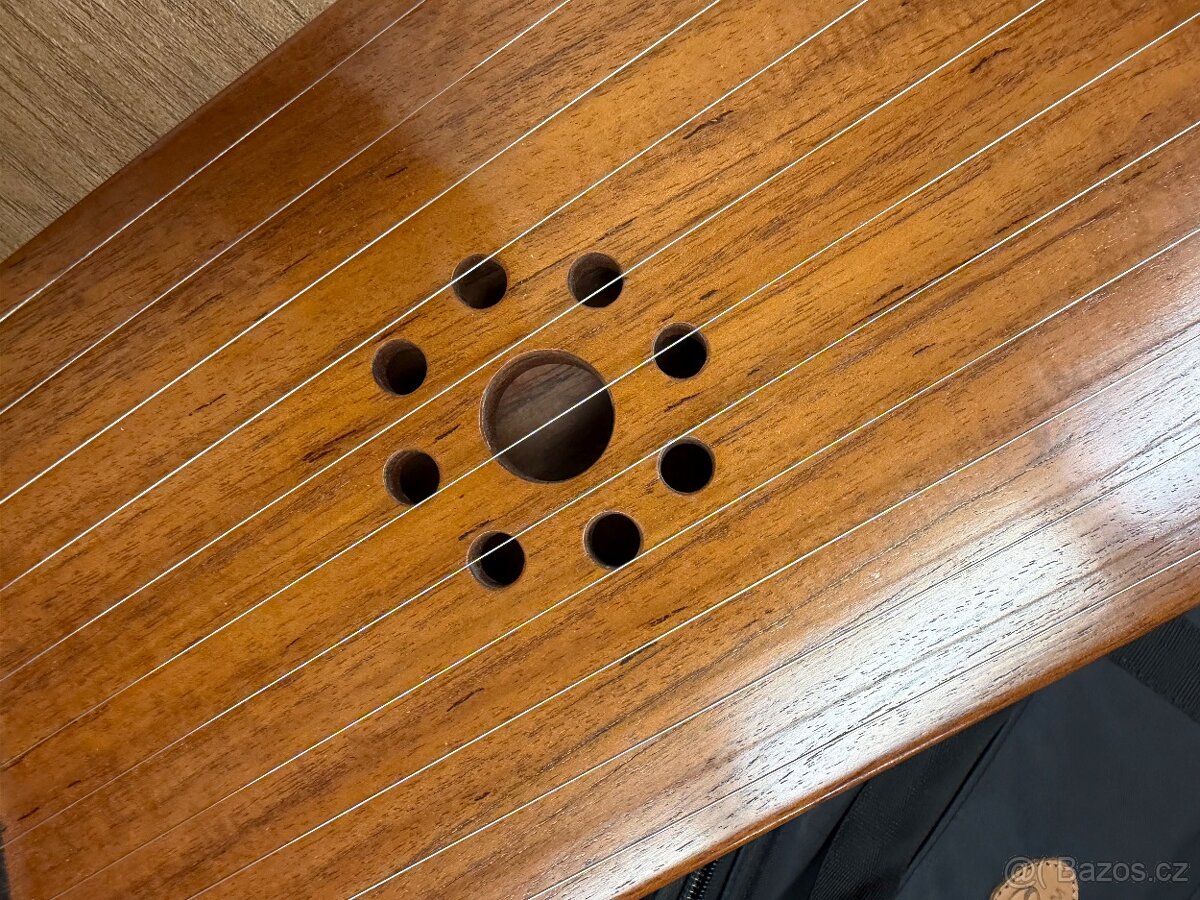 Svaram Svaraveena - 3