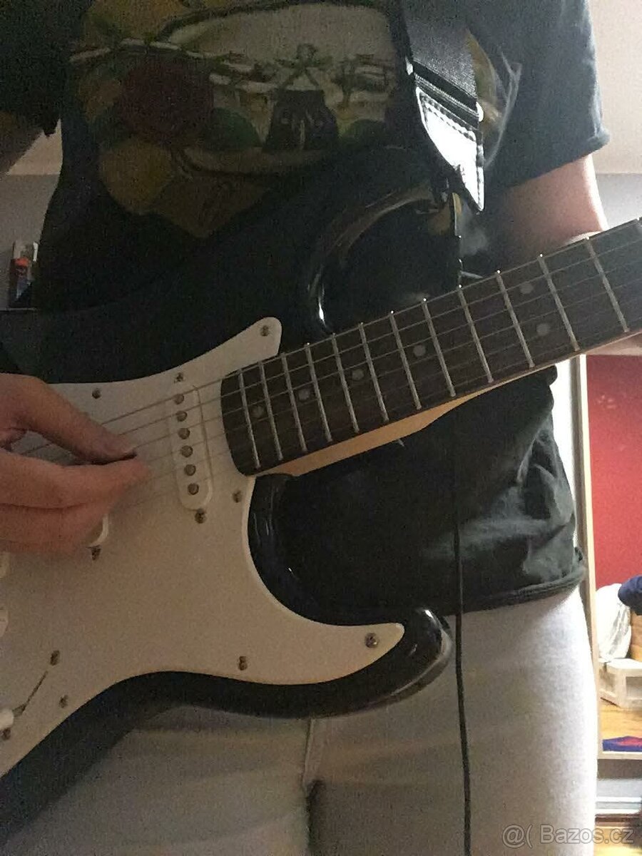 Kytarový set Squier by Fender (Stratocaster + Kombo) - 3