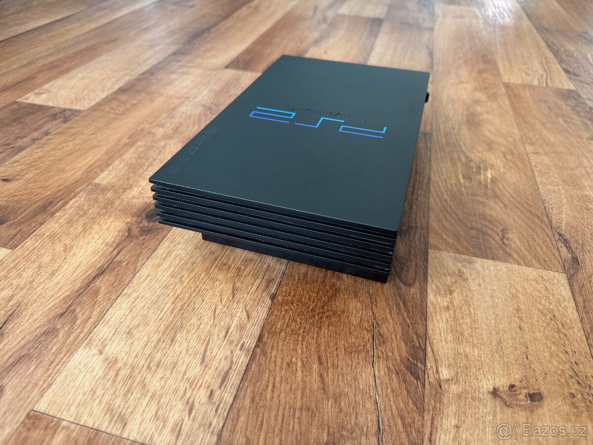 Sony Playstation 2 FAT (SCPH-30004R) černá - 3