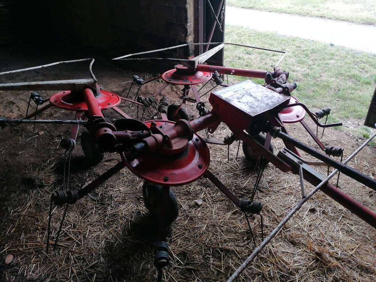 Obraceč Kuhn 452 T - 3