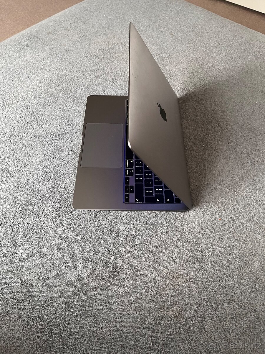 Apple MacBook Air M1 2020 - 3
