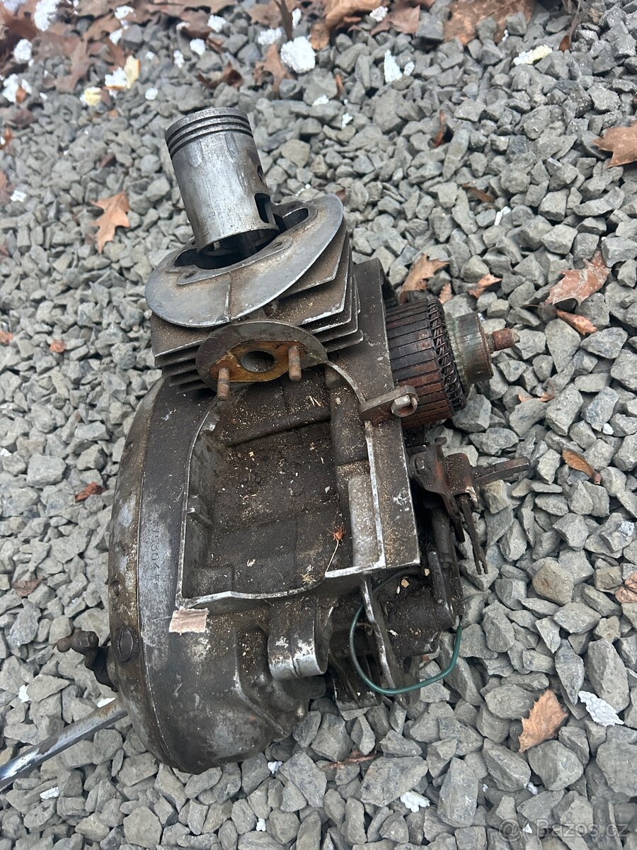 motor čz - 3