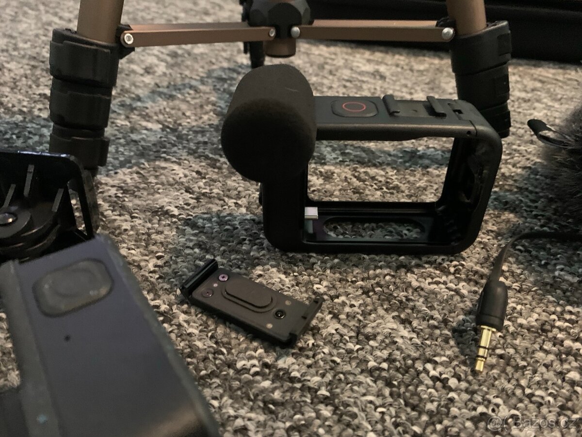 Go pro Hero 12 black + hromada příslušenství - 3
