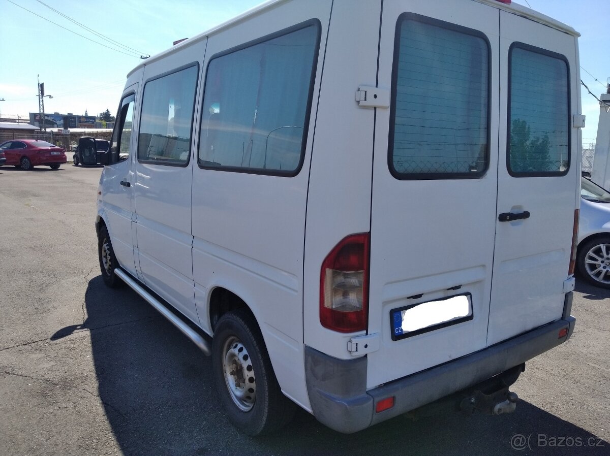 Mercedes-Benz Sprinter208CDi-9 míst - 3