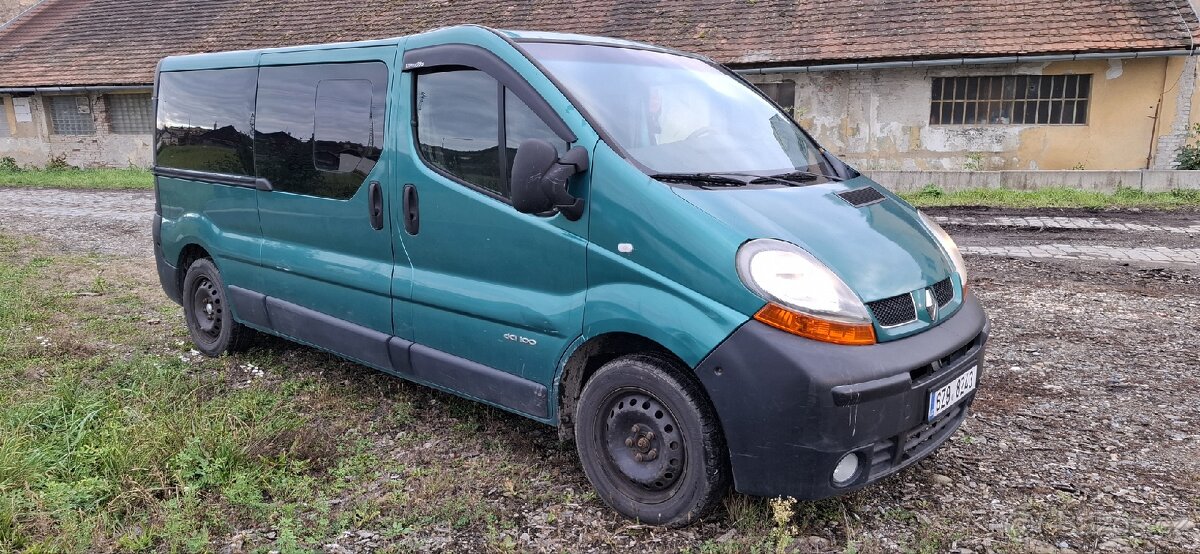 Renault trafic - 3