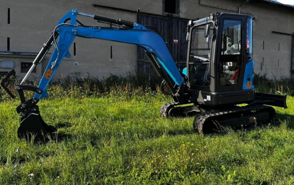 mini bagr, bagr, kabinový bagr, bagr s kabinou - 3