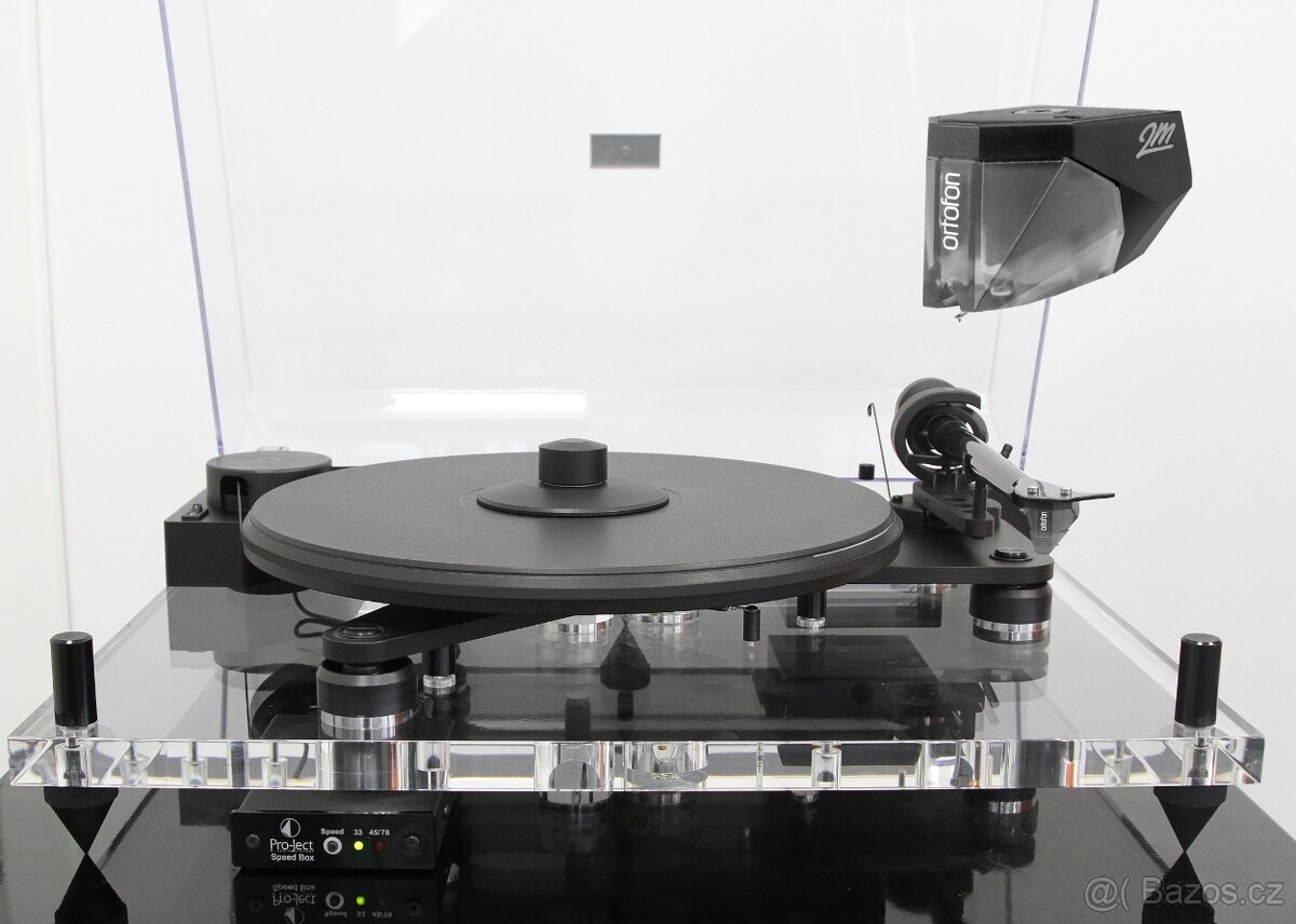gramofon Pro-ject Perspektive - 3