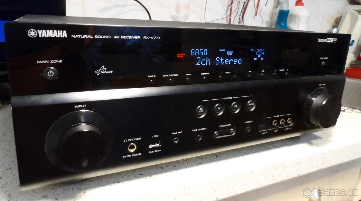 YAMAHA RX-V771 - 3