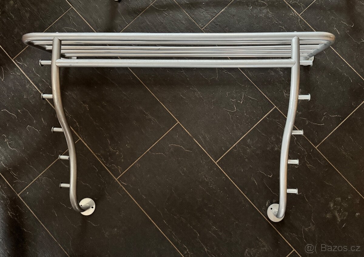 IKEA 2xbotník + 1x velký věšák + 1x malý věšák - 3