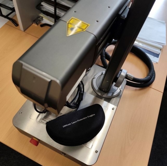 Prodávám Použitý vláknový laser Riselaser RL-MINI20 - 3