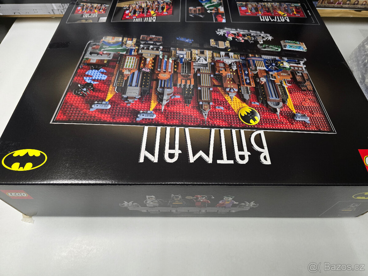 LEGO® Batman™ 76271 The Animated Series Gotham City™ - 3