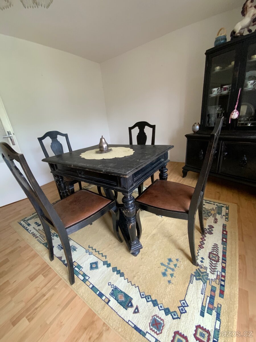 Starozitny nábytek - 3
