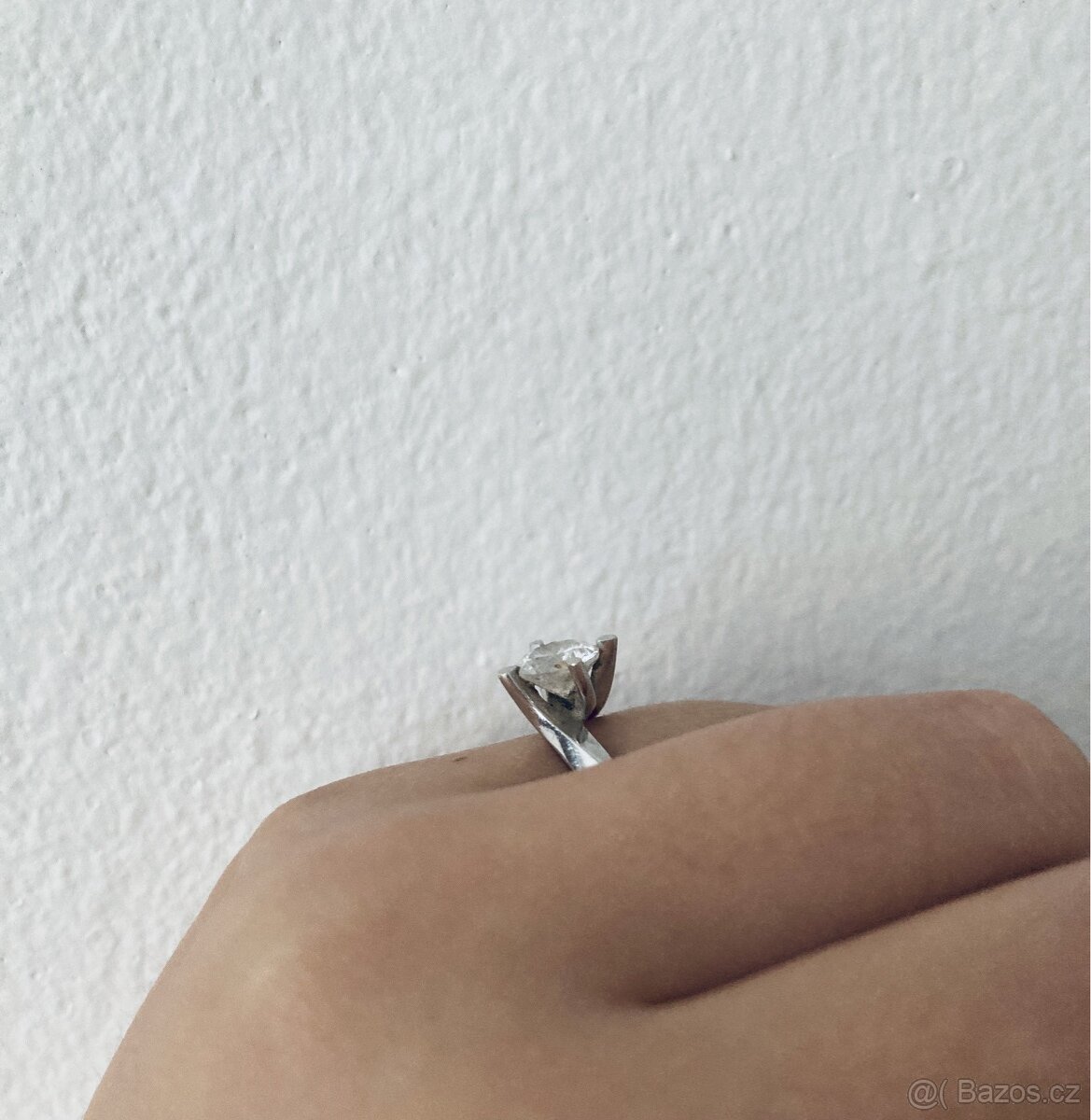 Prsten se zirkonem - 3