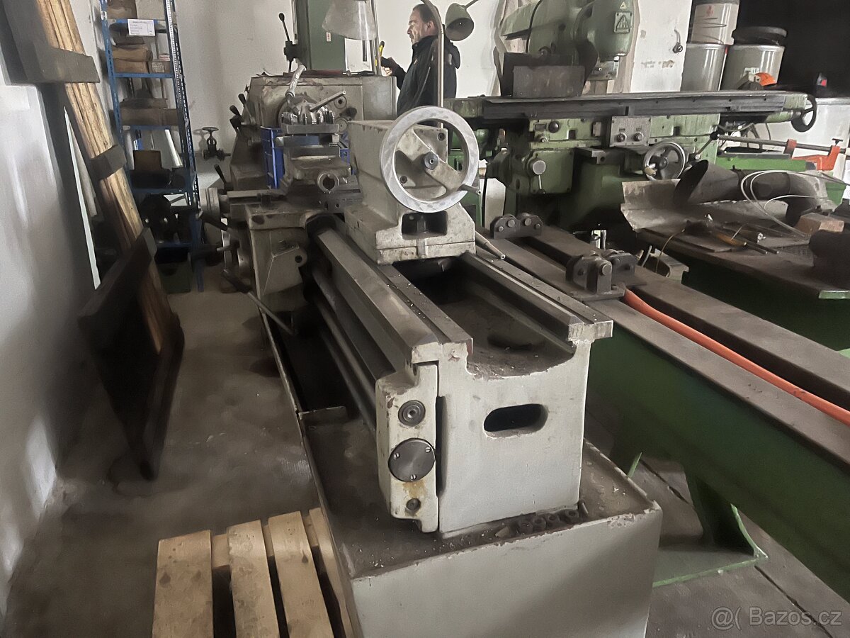 Soustruh TUG 40x1500 - 3