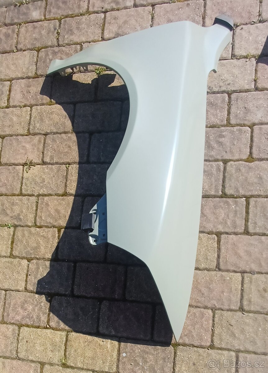 Blatnik Škoda Octavia 2 pravý - 3