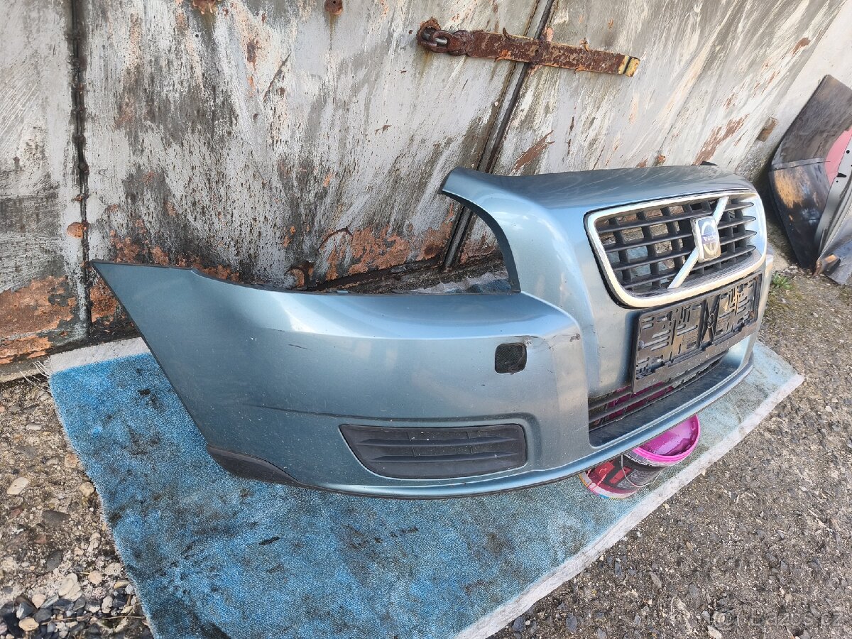 Nárazník Volvo V50, S40 - 3