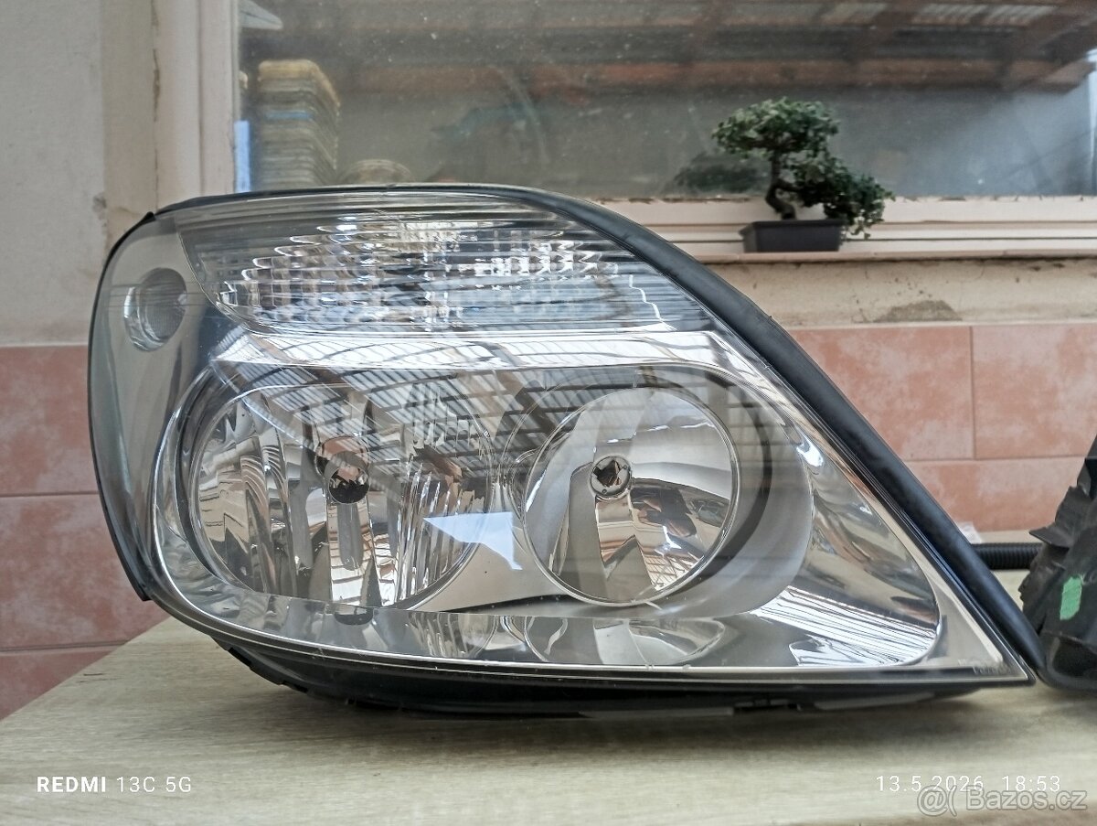 Renault Scénic 1. Přední světla - 3