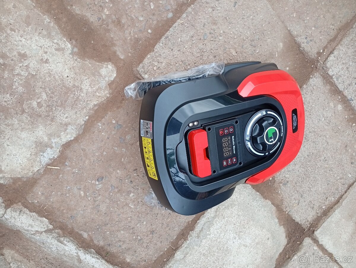 Prodám robotickou sekacku - 3