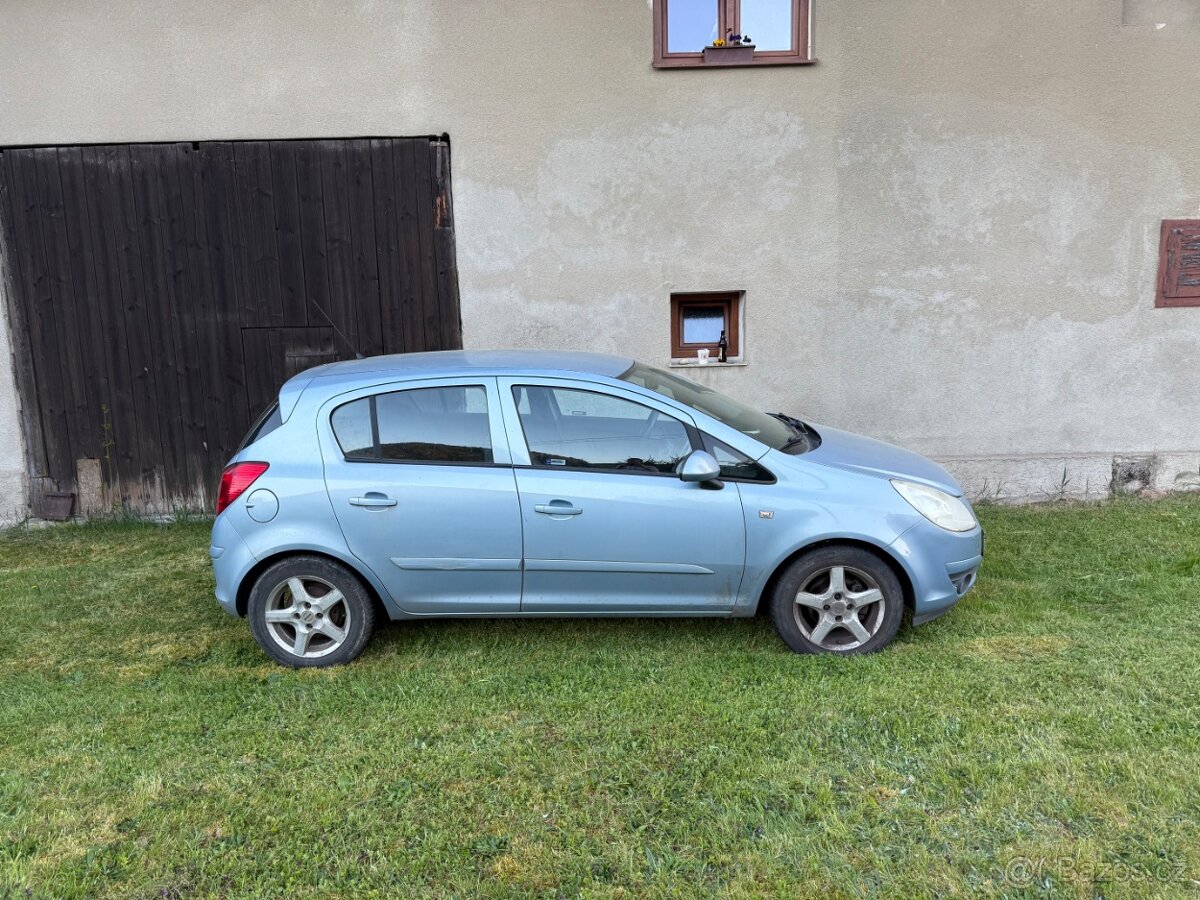 Opel Corsa D 1.2, 59kw, 2007 - 3