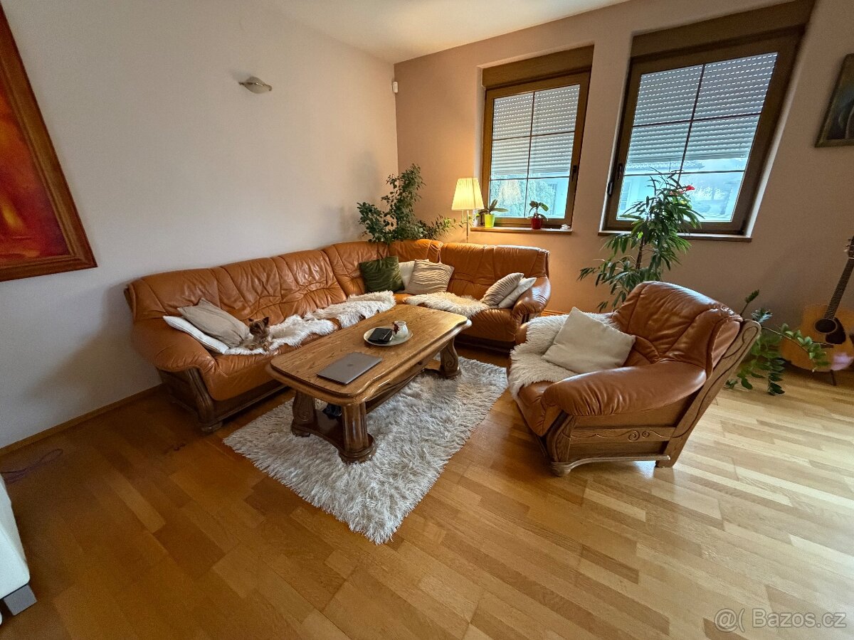 Kožená sedačka se stolem a komoda na hifi a TV - 3