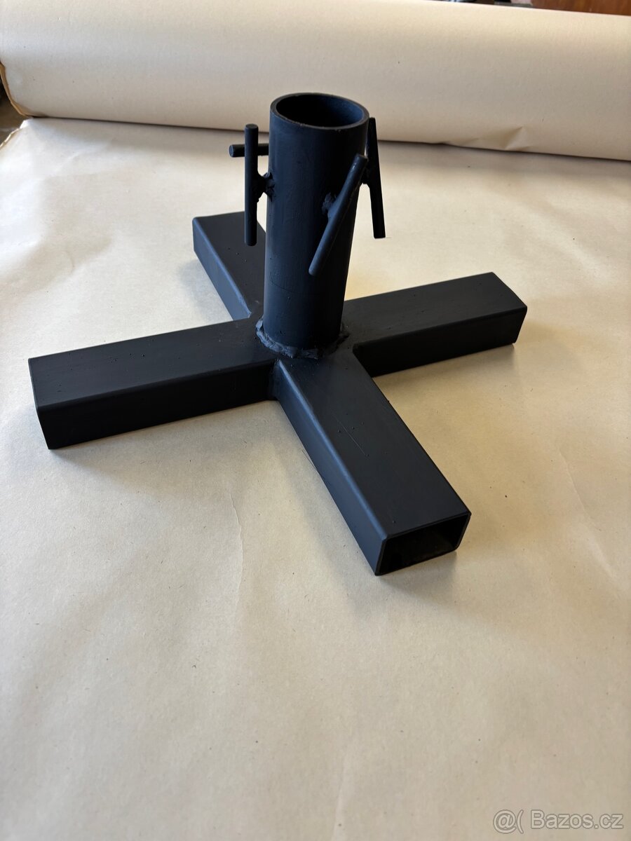 Stojan na vánoční stromek - 3