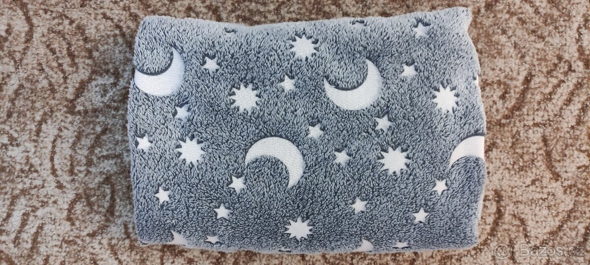 Šedá deka, ve tmě svítí - NOVÁ - 3