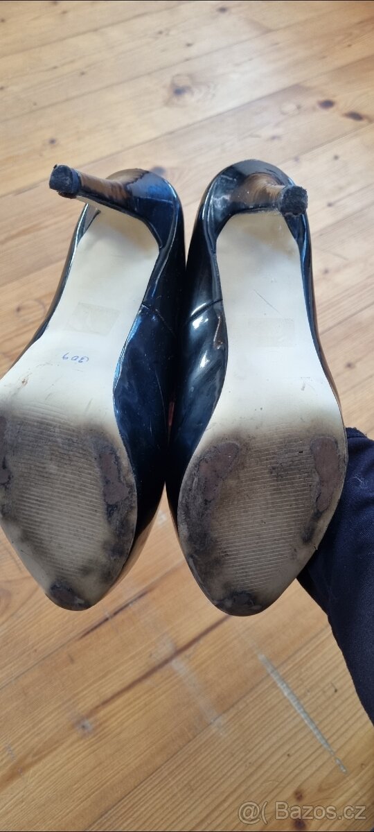 Černé lakované lodičky EVEN&ODD - 3