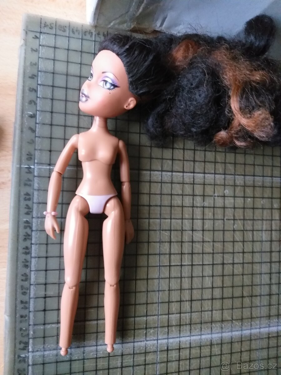 Bratz -Yasmin - 3