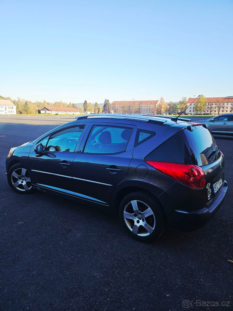 Peugeot 207sw 2010 - 3
