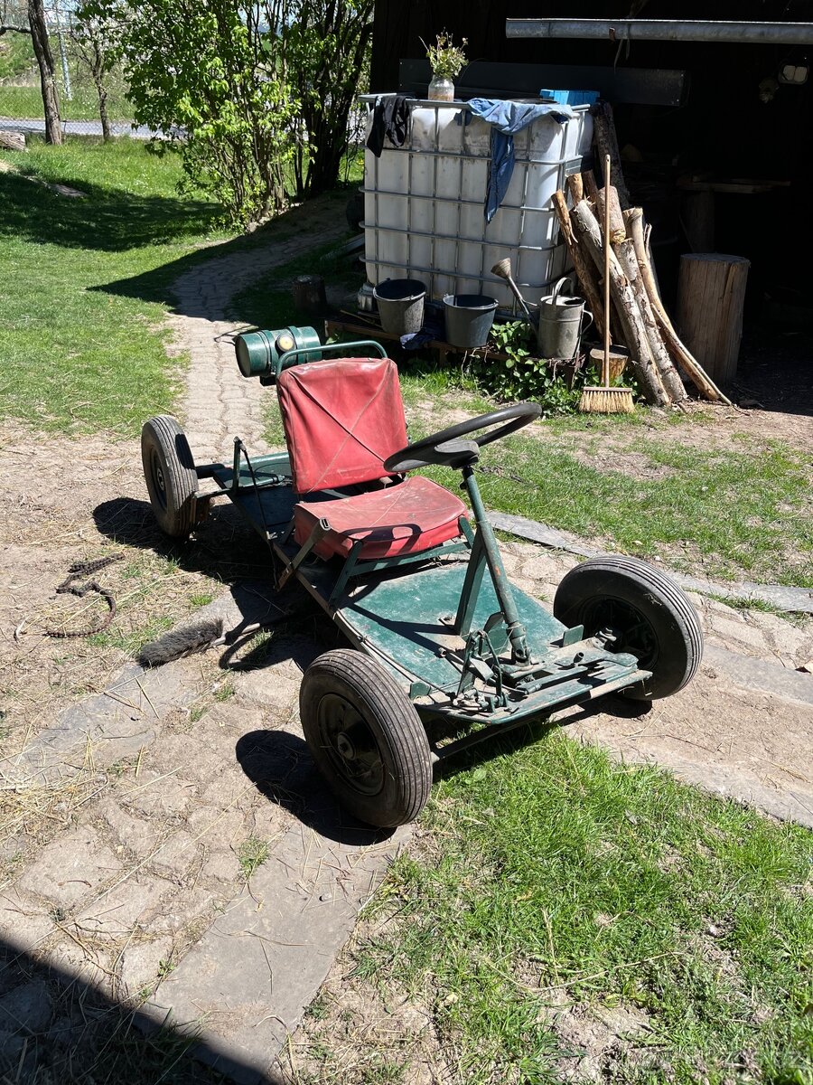 Motokára - 3