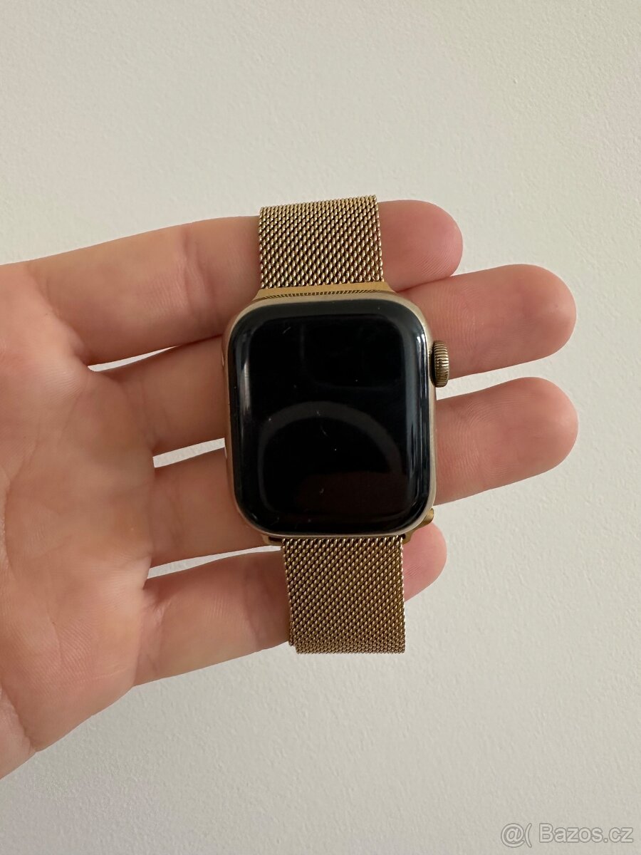 Apple Watch Series 8 - 3